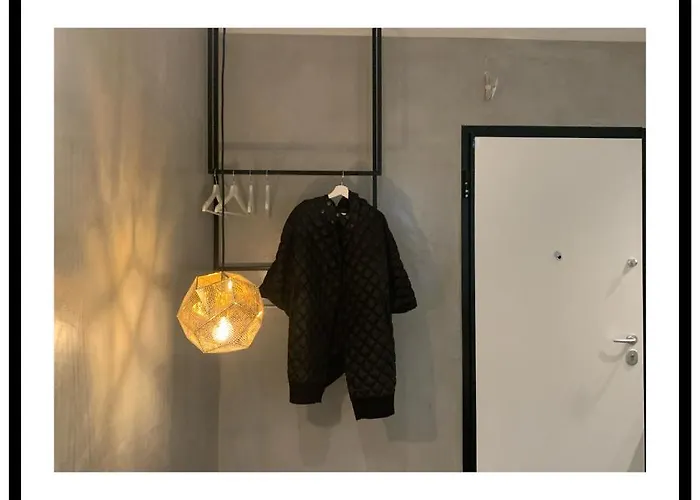 Jolene Daire Selanik